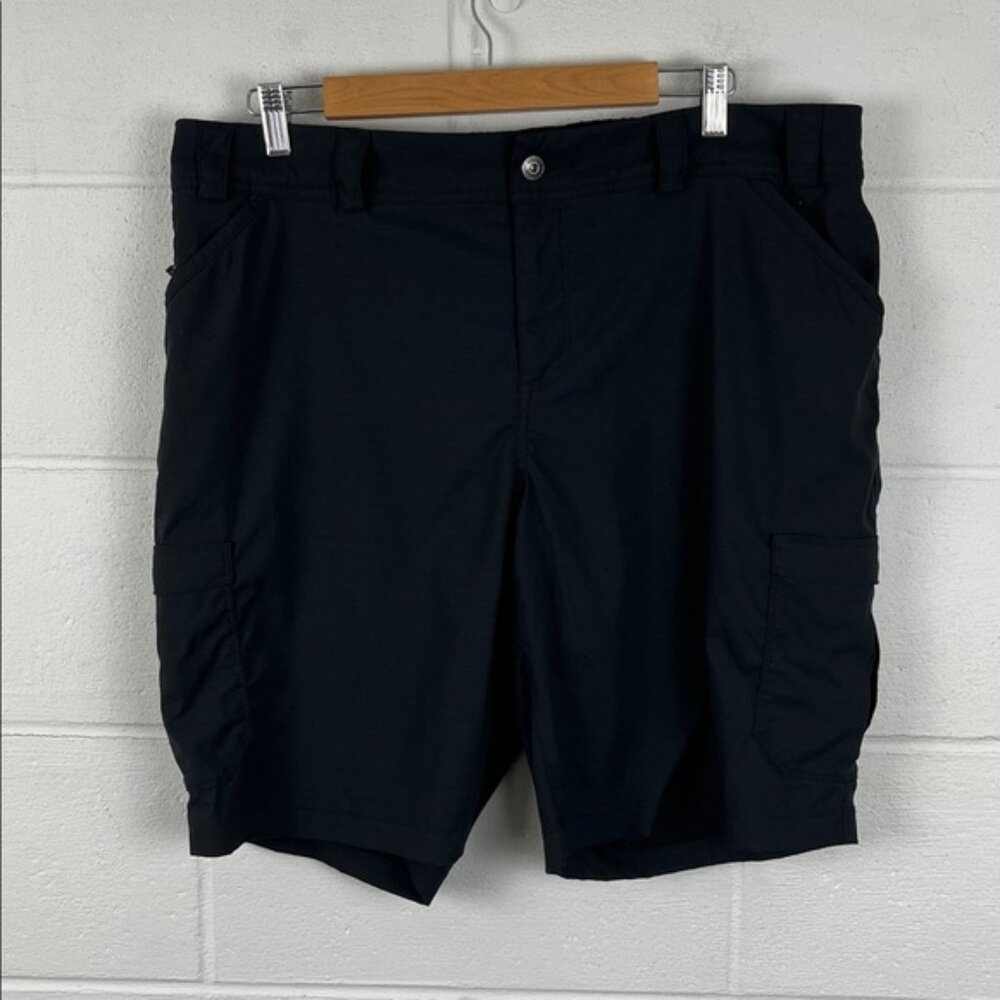 Duluth Trading women’s plus black dry on the fly 10” shorts outdoor size 18